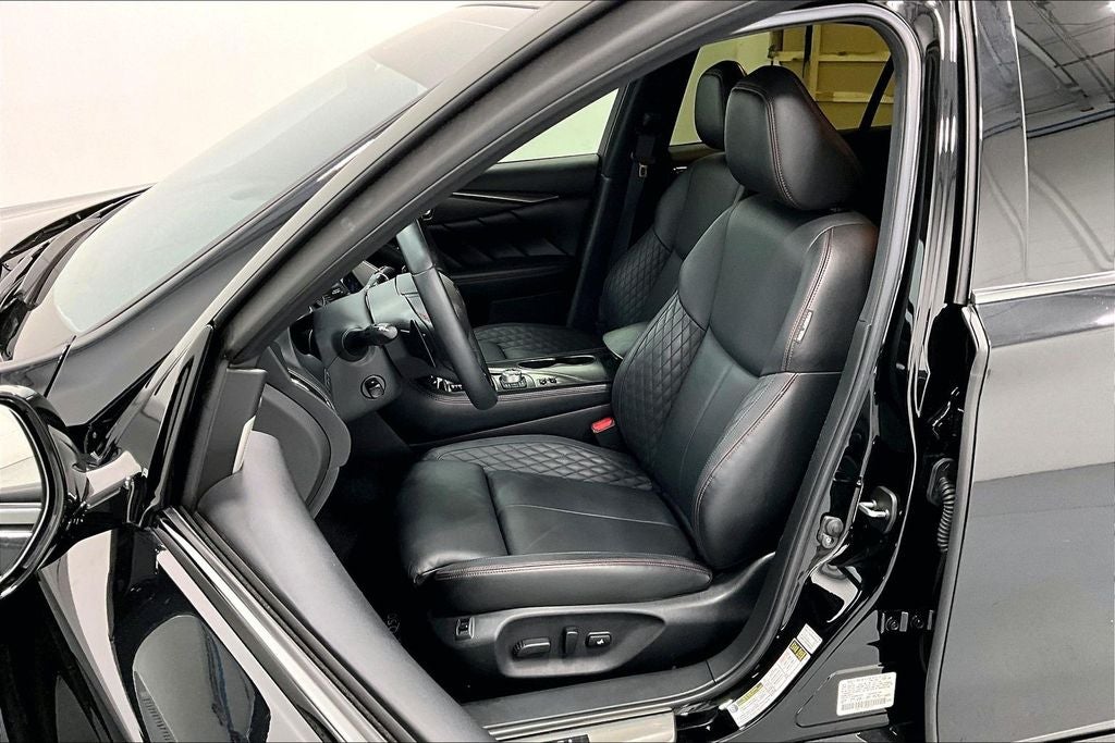 2023 INFINITI Q50 Red Sport 400