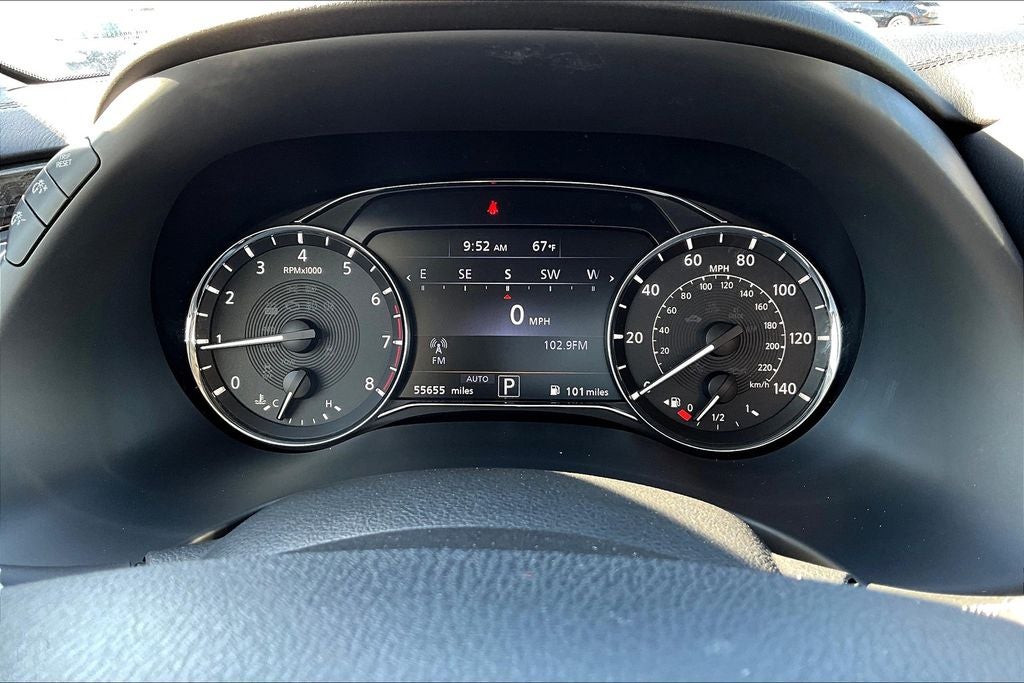 2022 INFINITI QX80 LUXE