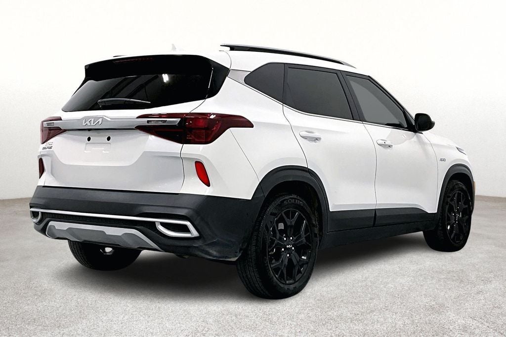 2022 Kia Seltos EX