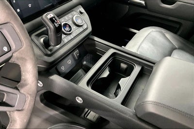 2024 Land Rover Defender 110 Carpathian Edition