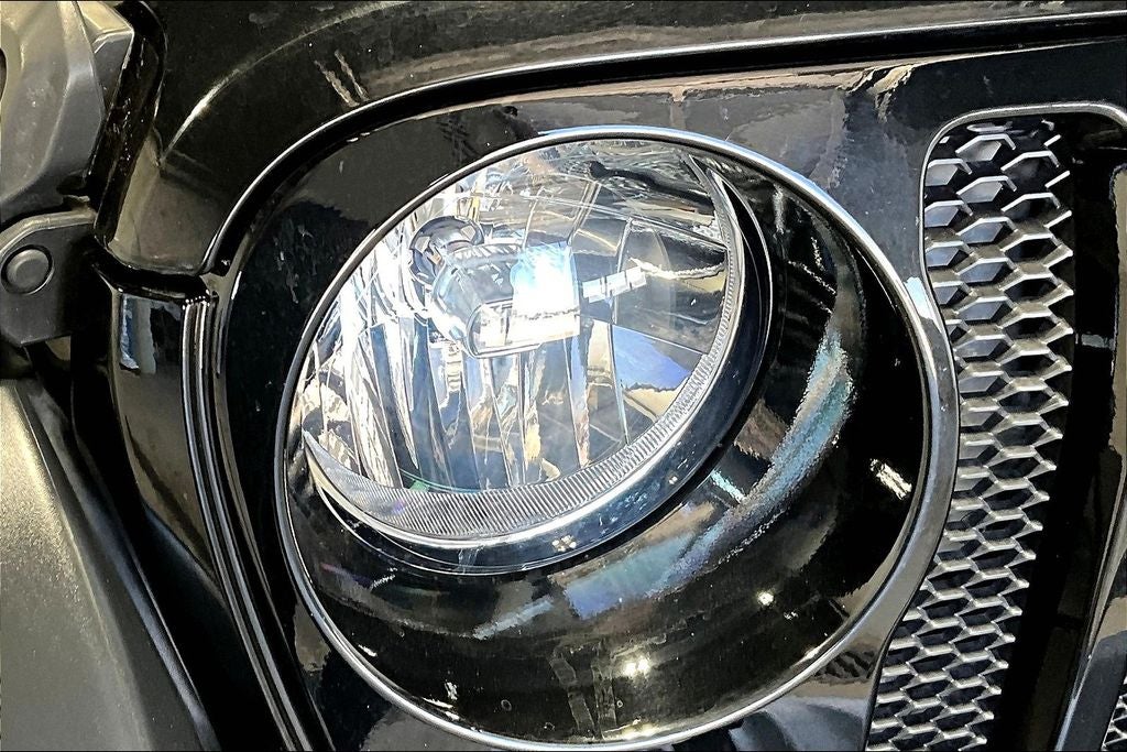 2023 Jeep Wrangler 4-Door Sport 4x4