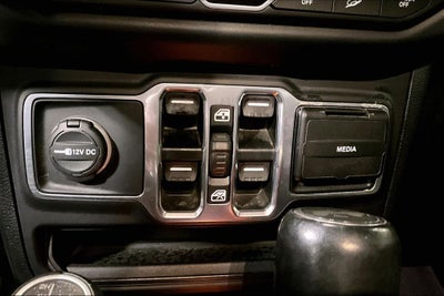 2020 Jeep Wrangler Unlimited Sahara High Altitude