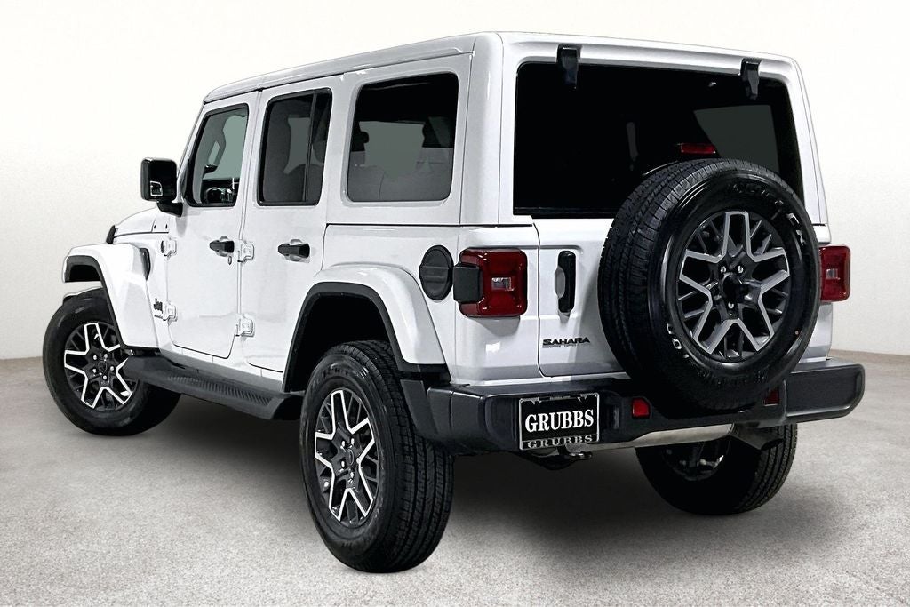 2025 Jeep Wrangler 4-Door Sahara 4x4
