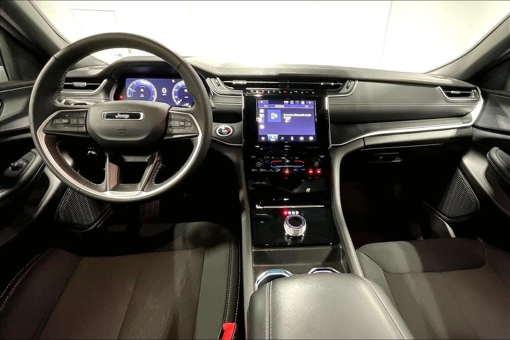 2024 Jeep Grand Cherokee Laredo A 4x2