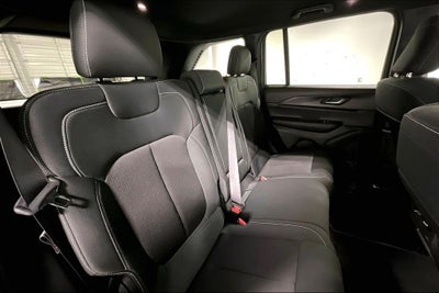 2024 Jeep Grand Cherokee Laredo A 4x2