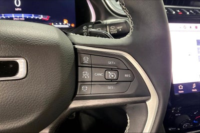 2023 Jeep Grand Cherokee Limited 4x2