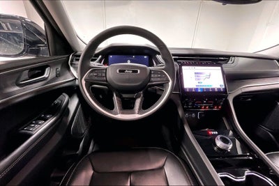 2023 Jeep Grand Cherokee Limited 4x2