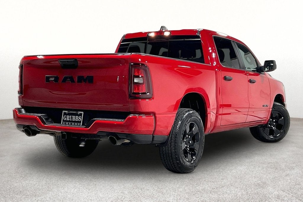 2025 RAM 1500 Tradesman Crew Cab 4x2 5'7' Box