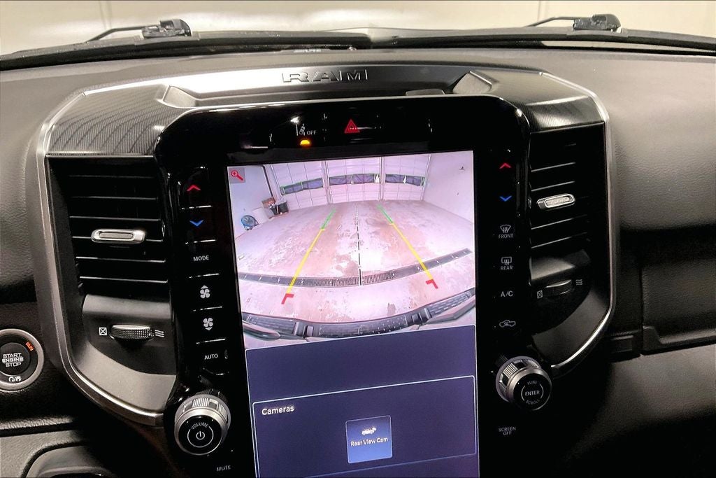 2025 RAM 1500 Big Horn Crew Cab 4x4 6'4' Box