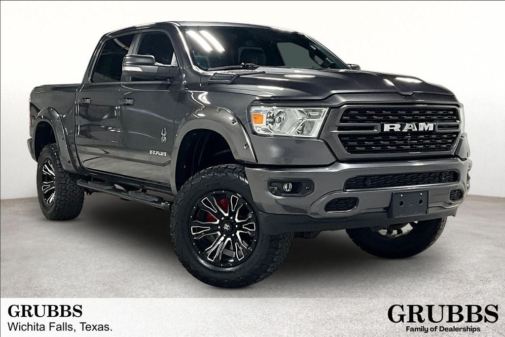 2022 RAM 1500 Big Horn Crew Cab 4x4 5'7' Box