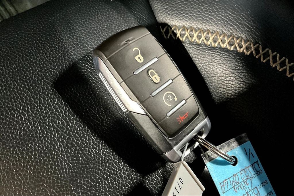 2022 RAM 1500 Big Horn Crew Cab 4x4 5'7' Box