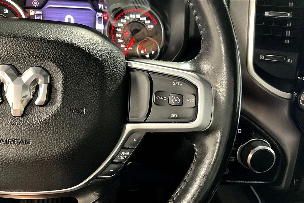 2022 RAM 1500 Big Horn Crew Cab 4x4 5'7' Box