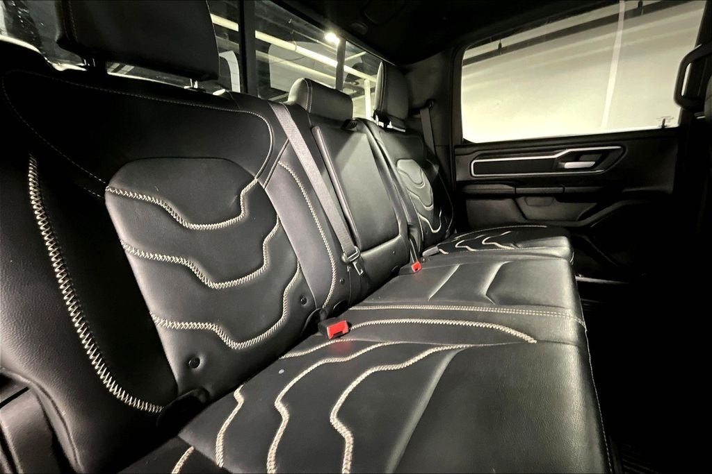 2022 RAM 1500 Big Horn Crew Cab 4x4 5'7' Box