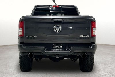 2022 RAM 1500 Big Horn Crew Cab 4x4 5'7' Box