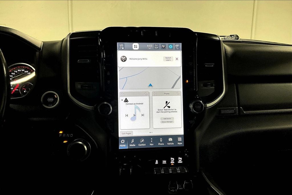 2022 RAM 1500 Big Horn Crew Cab 4x4 5'7' Box