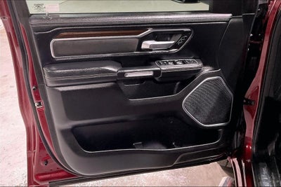 2022 RAM 1500 Laramie Crew Cab 4x4 5'7' Box