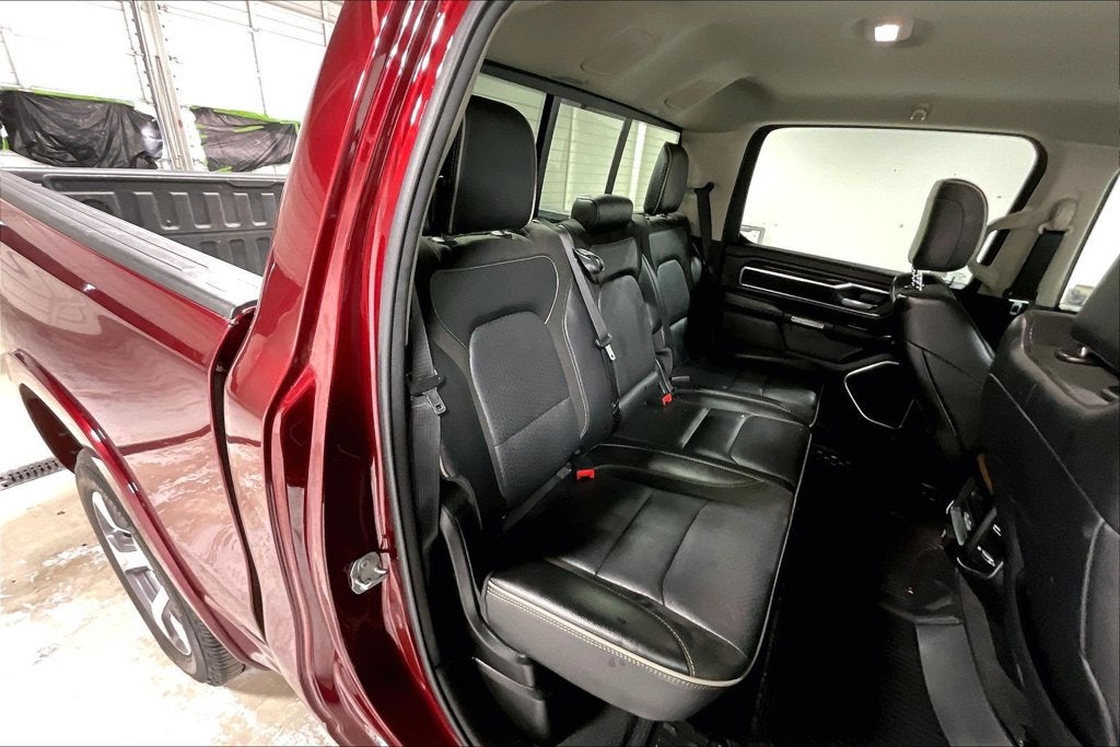2022 RAM 1500 Laramie Crew Cab 4x4 5'7' Box