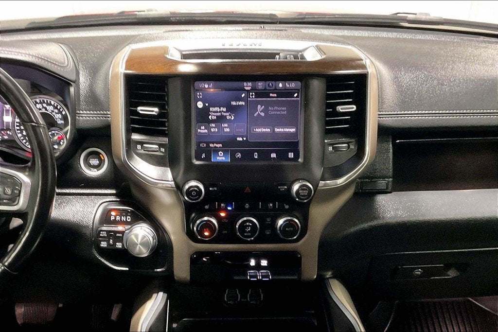 2022 RAM 1500 Laramie Crew Cab 4x4 5'7' Box