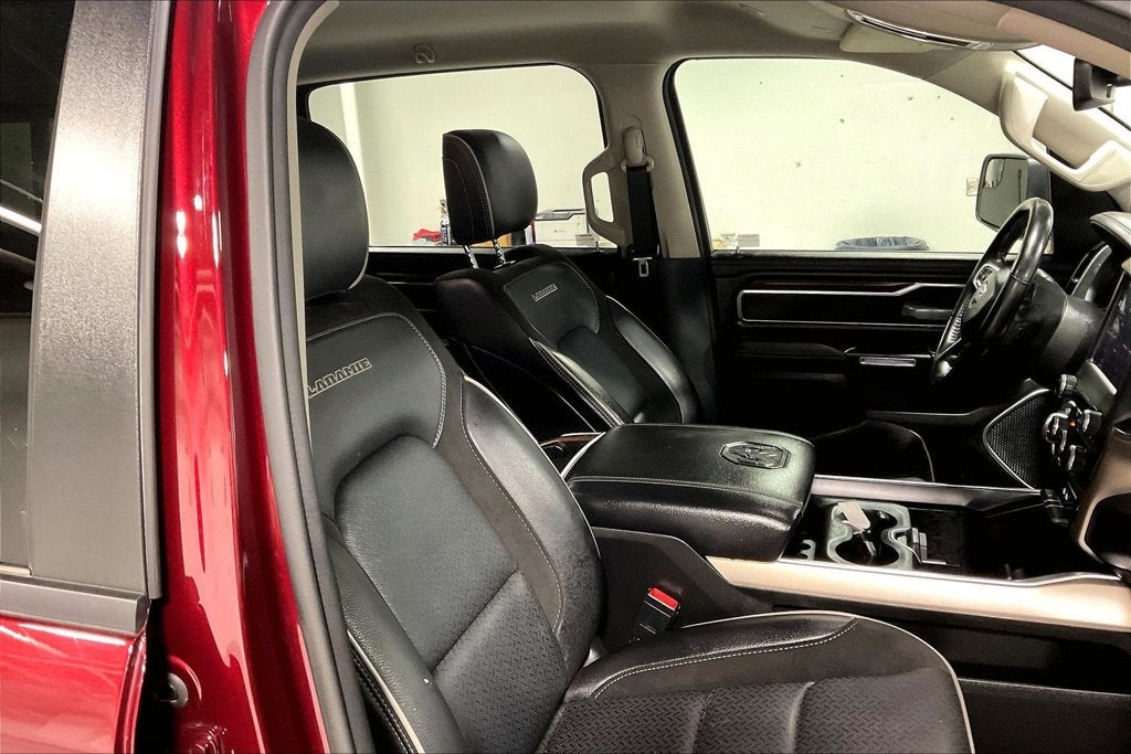 2022 RAM 1500 Laramie Crew Cab 4x4 5'7' Box