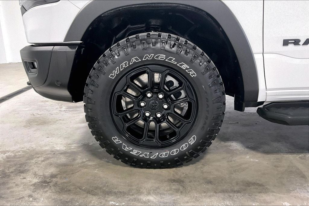 2026 RAM 1500 Rebel Crew Cab 4x4 5'7' Box