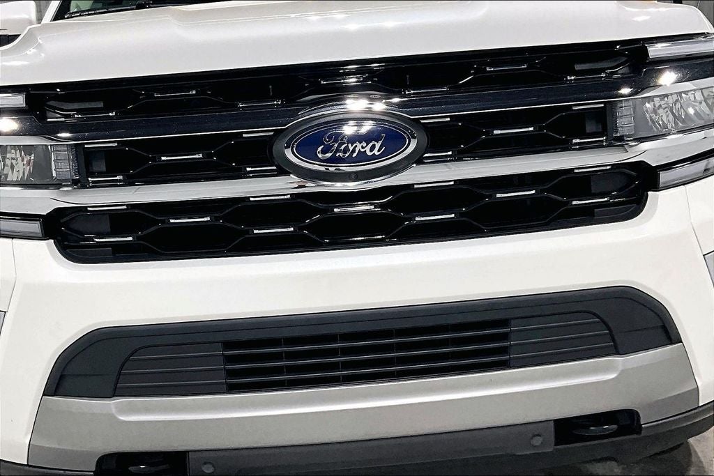 2023 Ford Expedition Limited MAX