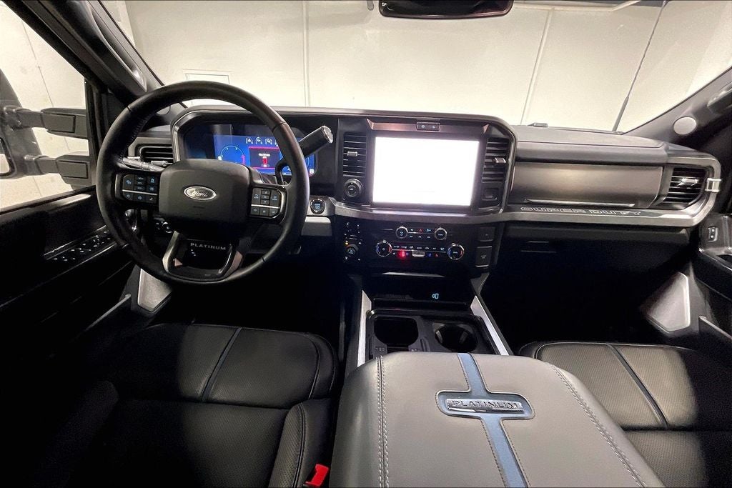2026 Ford F-250 Platinum
