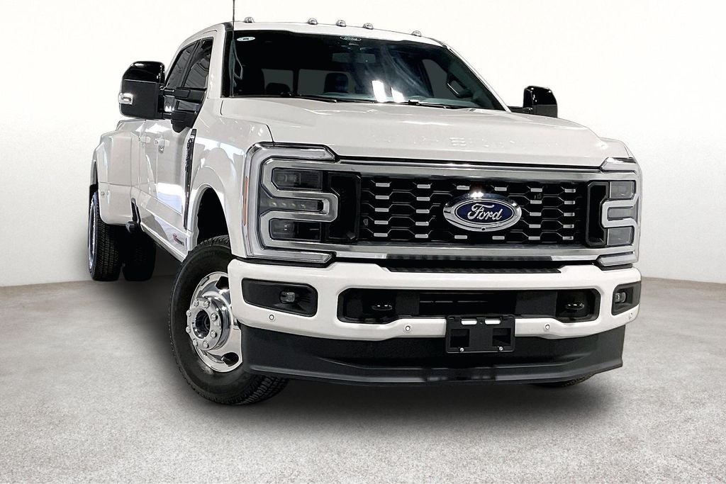 2026 Ford F-350 Platinum