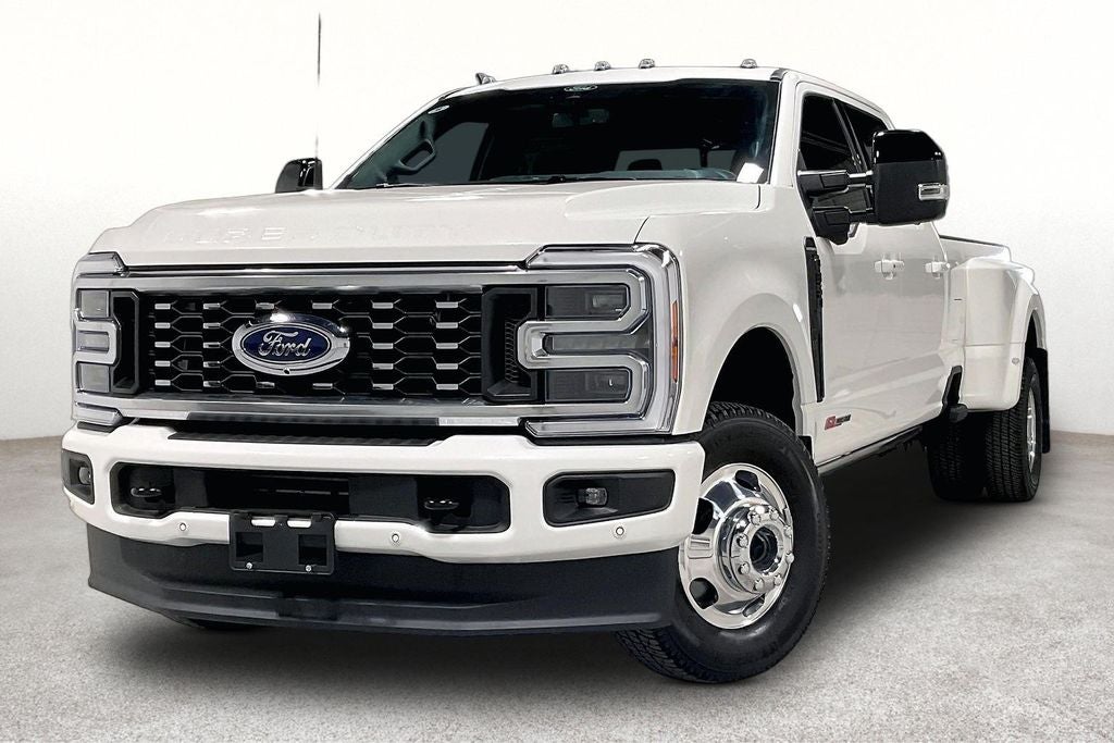 2026 Ford F-350 Platinum