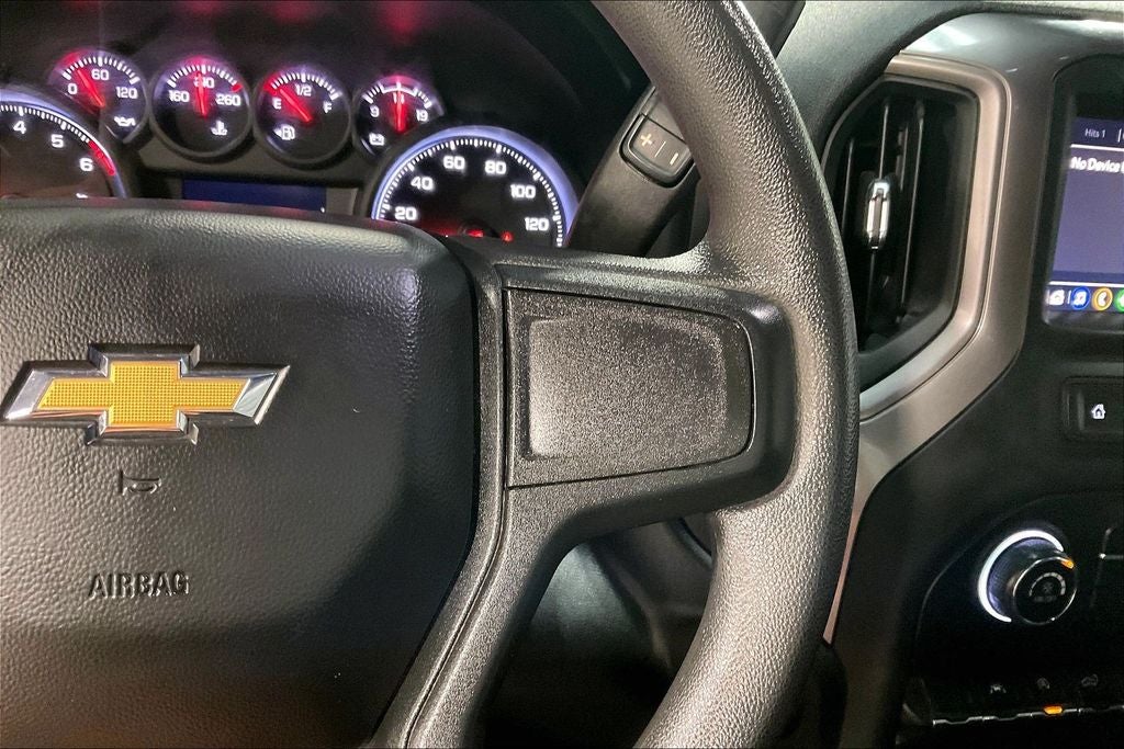 2023 Chevrolet Silverado 1500 2WD Crew Cab Short Bed Custom