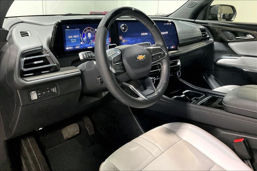 2025 Chevrolet Traverse AWD High Country