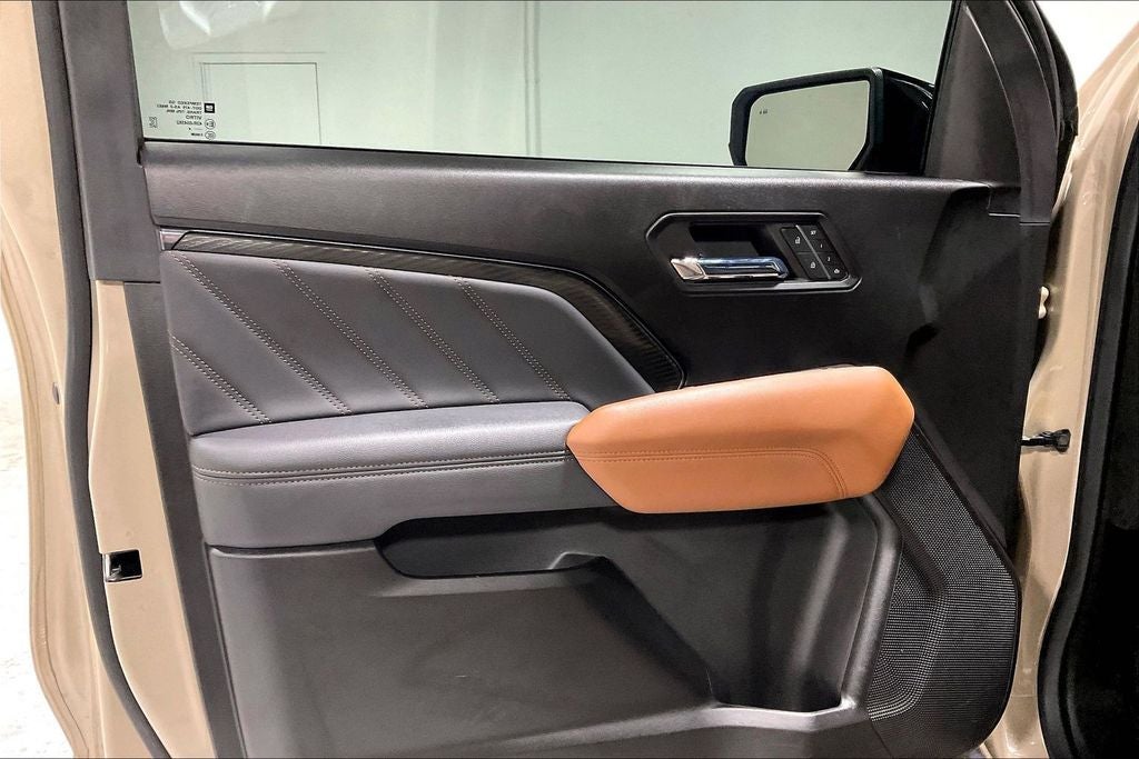 2024 GMC Canyon 4WD AT4