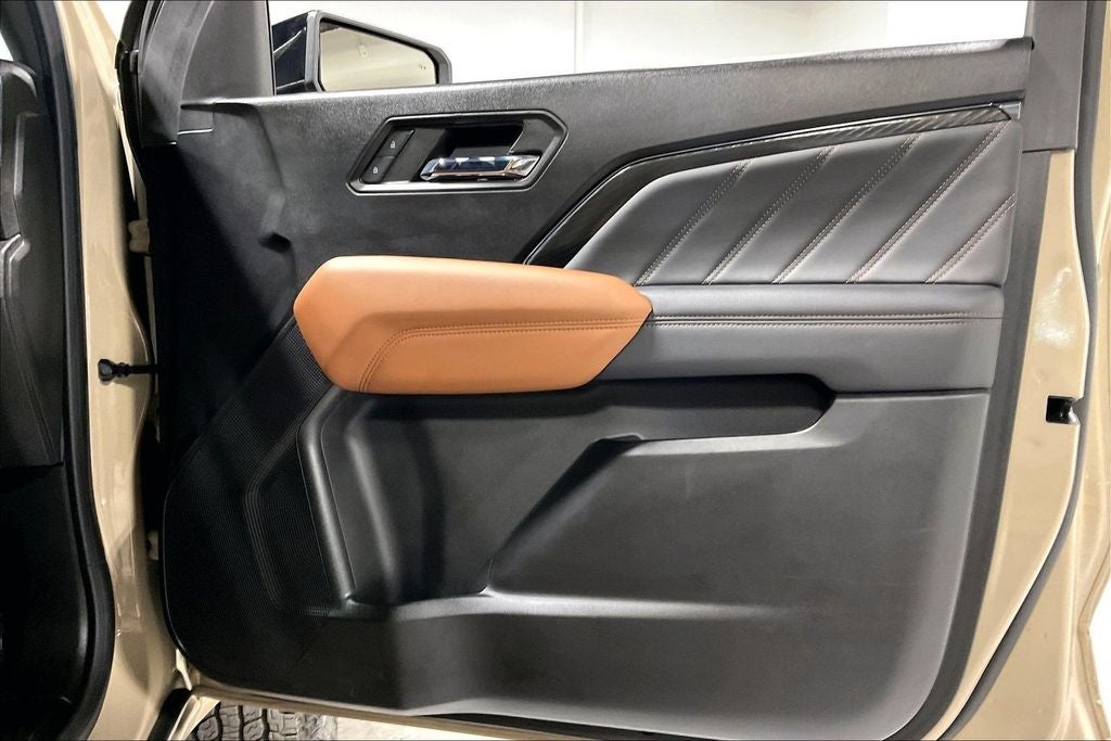 2024 GMC Canyon 4WD AT4