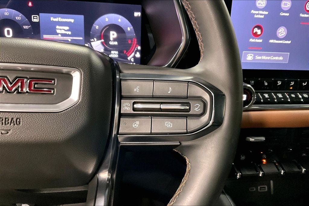 2024 GMC Canyon 4WD AT4