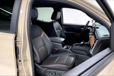 2024 GMC Canyon 4WD AT4