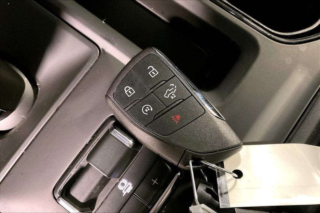 2026 GMC Sierra 1500 Crew Cab, Short Bed, AT4, 4WD