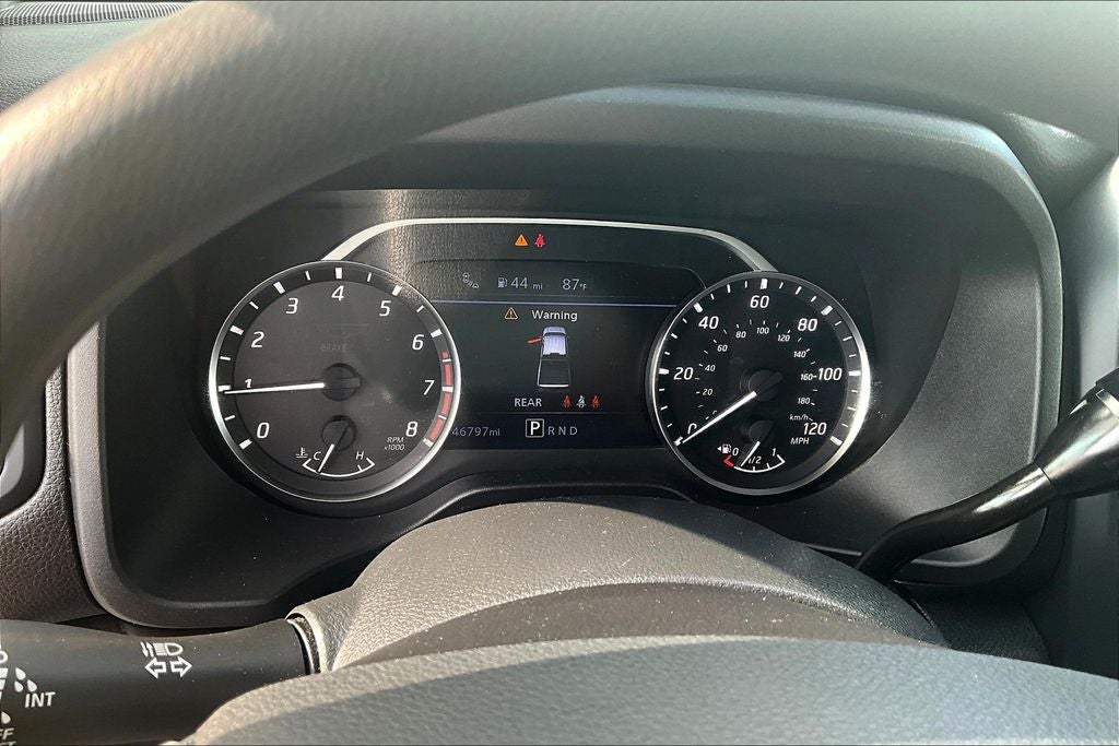 2023 Nissan TITAN Crew Cab SV 4x2