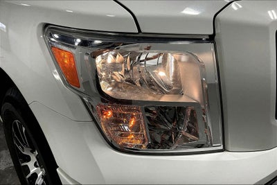 2023 Nissan TITAN Crew Cab SV 4x2