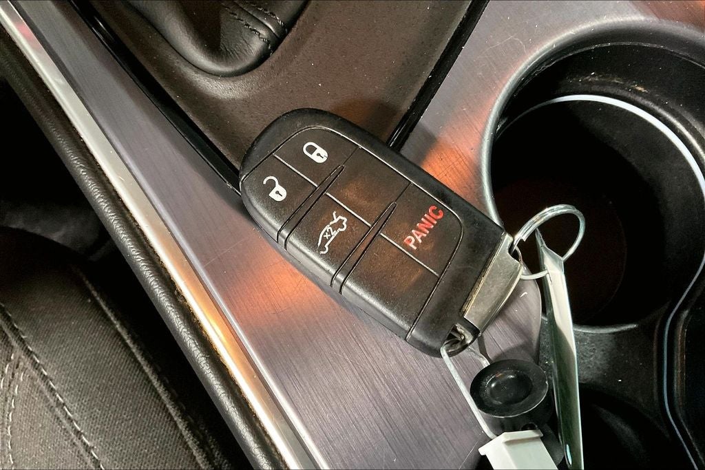 2017 Dodge Challenger R/T