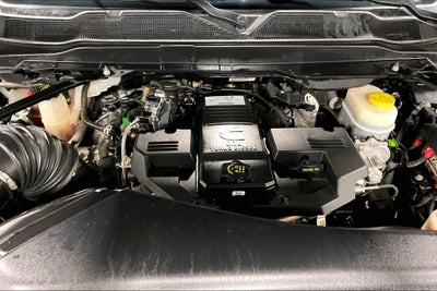 2022 RAM 3500 Tradesman Crew Cab 4x4 8' Box