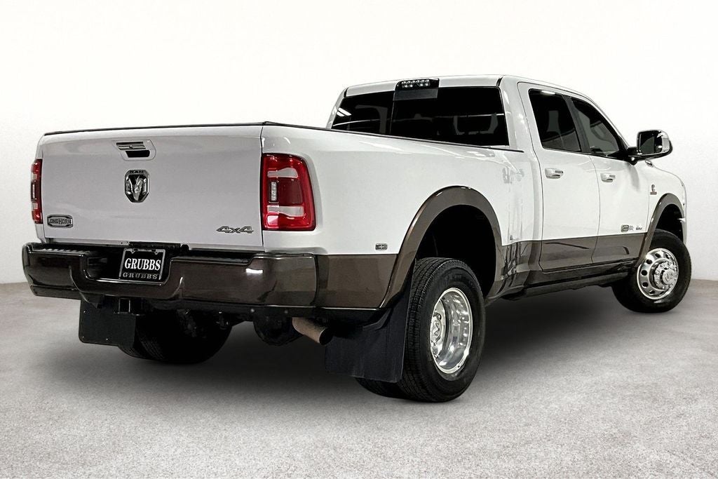 2020 RAM 3500 Laramie Longhorn Crew Cab 4x4 8' Box