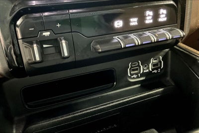 2020 RAM 3500 Laramie Longhorn Crew Cab 4x4 8' Box