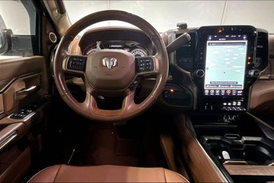 2020 RAM 3500 Laramie Longhorn Crew Cab 4x4 8' Box