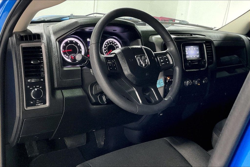 2023 RAM 1500 Classic Tradesman Crew Cab 4x4 5'7' Box