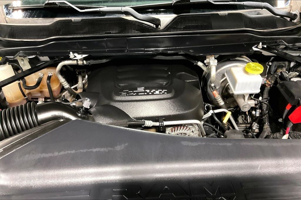 2021 RAM 2500 Tradesman Crew Cab 4x4 6'4' Box