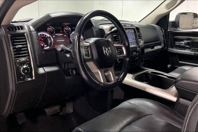2018 RAM 2500 Laramie Crew Cab 4x4 6'4' Box