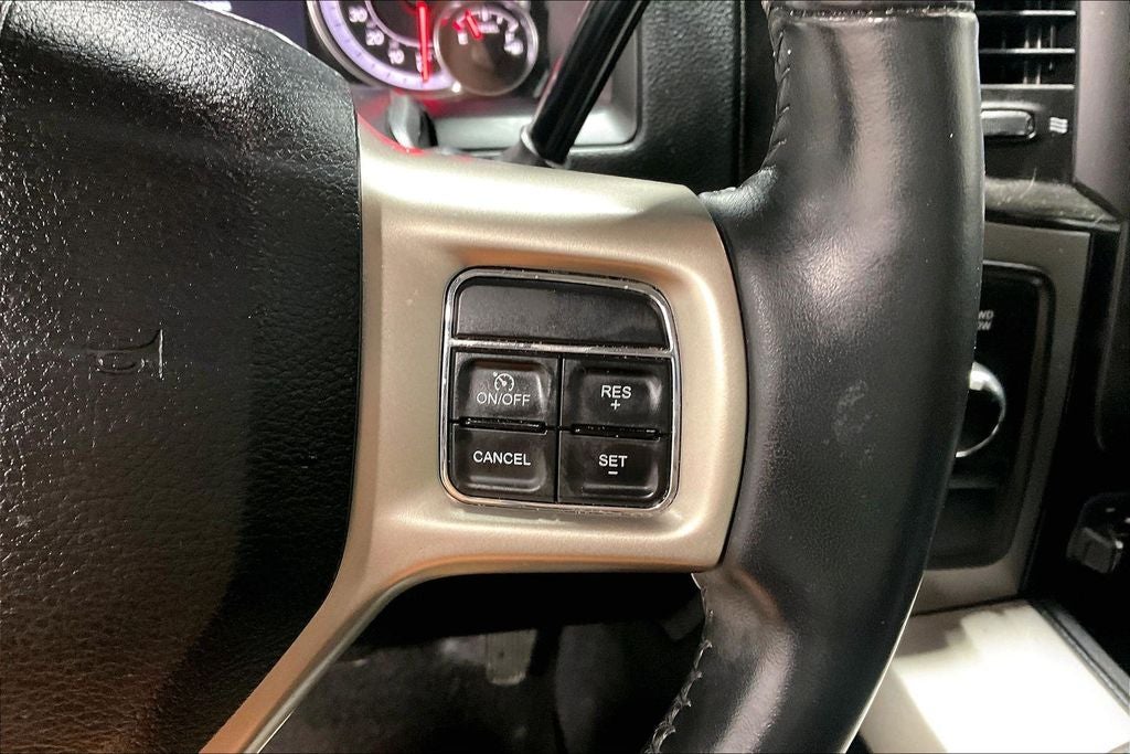 2018 RAM 2500 Laramie Crew Cab 4x4 6'4' Box