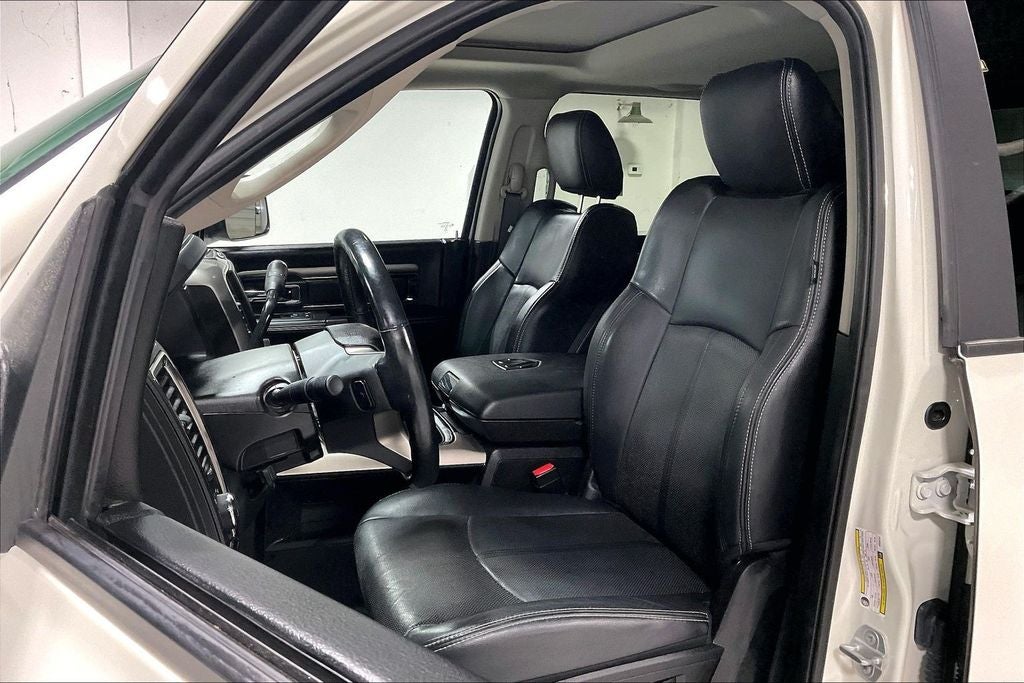 2018 RAM 2500 Laramie Crew Cab 4x4 6'4' Box