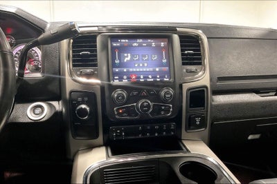 2018 RAM 2500 Laramie Crew Cab 4x4 6'4' Box