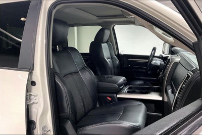 2018 RAM 2500 Laramie Crew Cab 4x4 6'4' Box