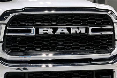 2024 RAM 3500 Chassis Tradesman/SLT